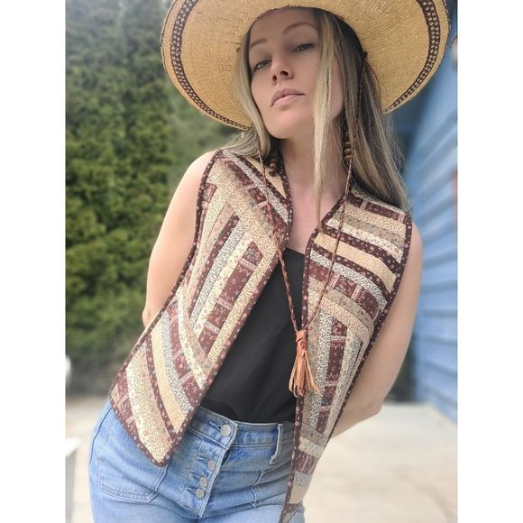 The Hester Handmade Quilted Cotton Vest Cottagecore Rustic Sz M - Picture 3 of 11